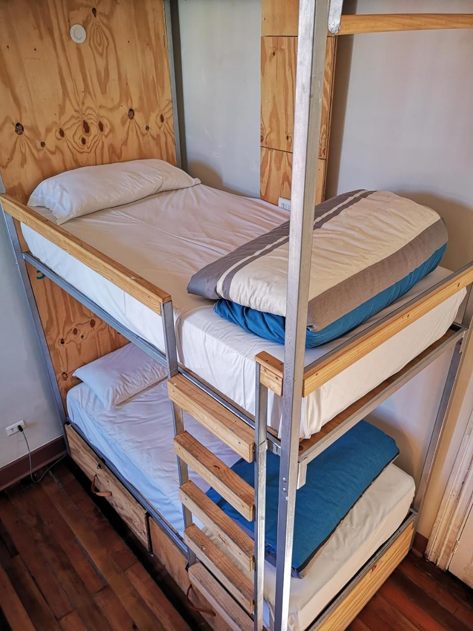 Casa Lastra Hostel Valparaiso Ngoại thất bức ảnh